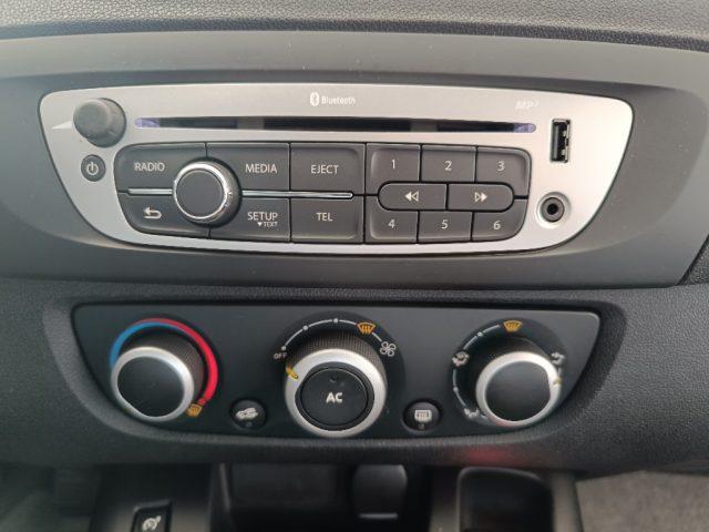 RENAULT Scenic Scénic XMod 1.5 dCi 110CV EDC