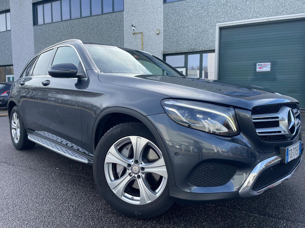 Mercedes-benz GLC 220 d 4Matic*Cerchi*Pelle*Retrocamera*