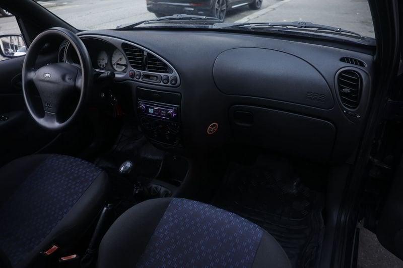 Ford Fiesta Ford Fiesta 3p 1.2 16v Ambiente 55KW ANNO 2001