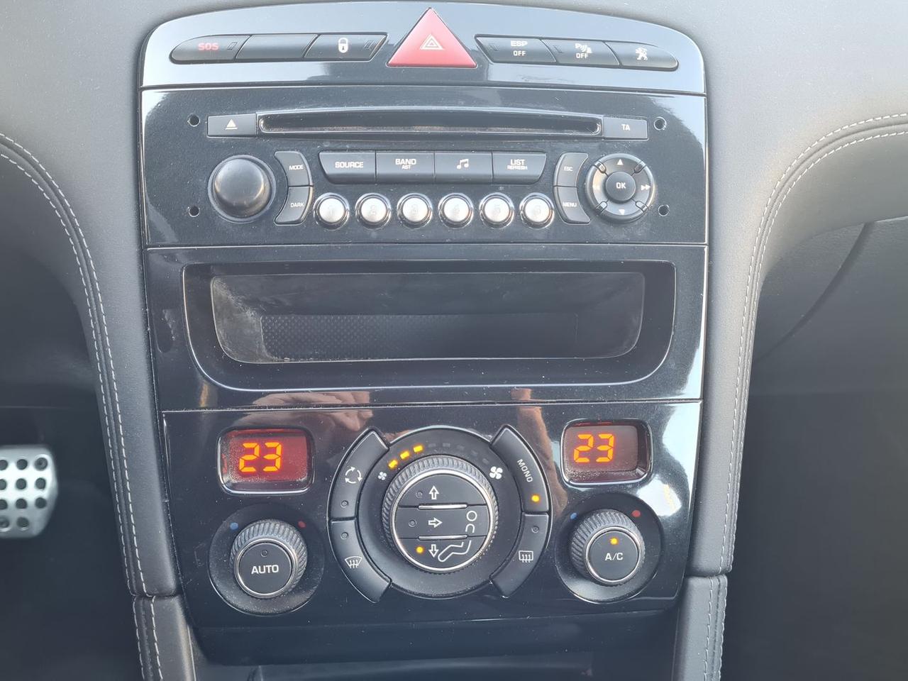 Peugeot RCZ 1.6 155 THP Black Yearline #8249