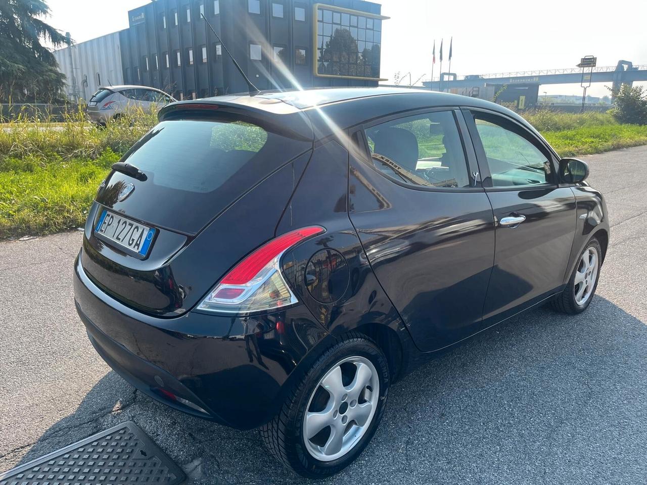 Lancia Ypsilon 1.3 MJT 16V 95 CV 5 porte S&S