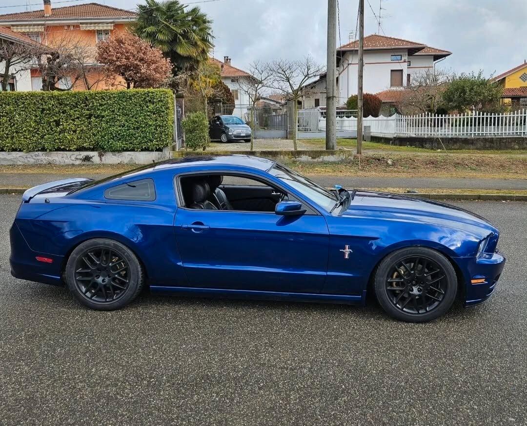 Mustang 3.6 v6 americano