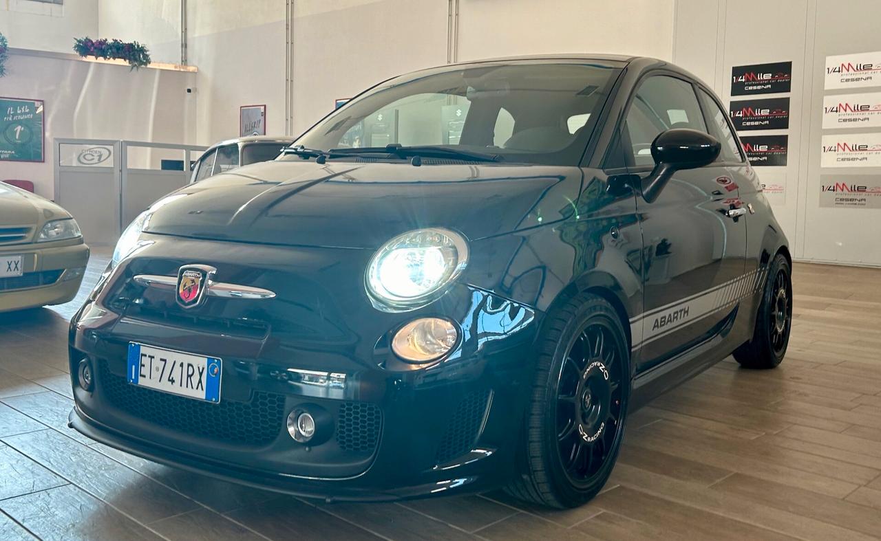 Abarth 500 1.4 Turbo T-Jet Custom