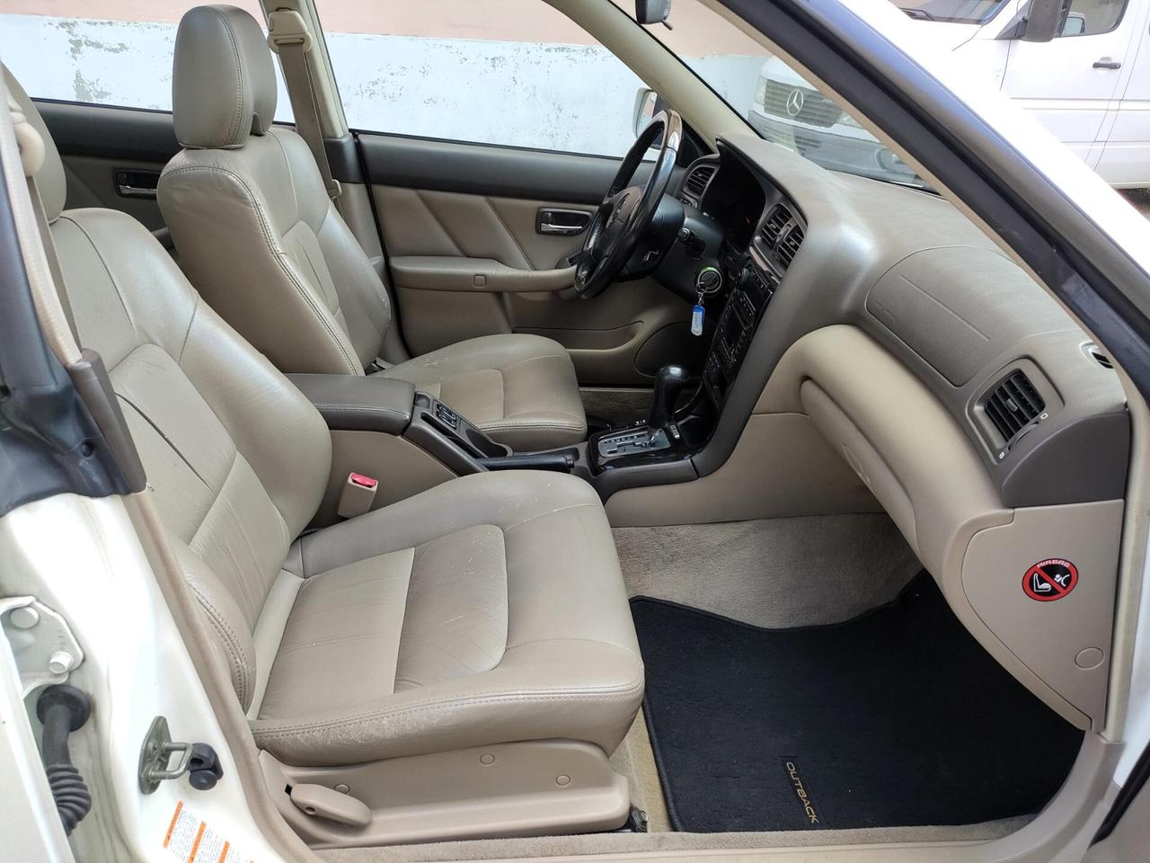 Subaru OUTBACK 3.0 24V cat H6 AWD aut.