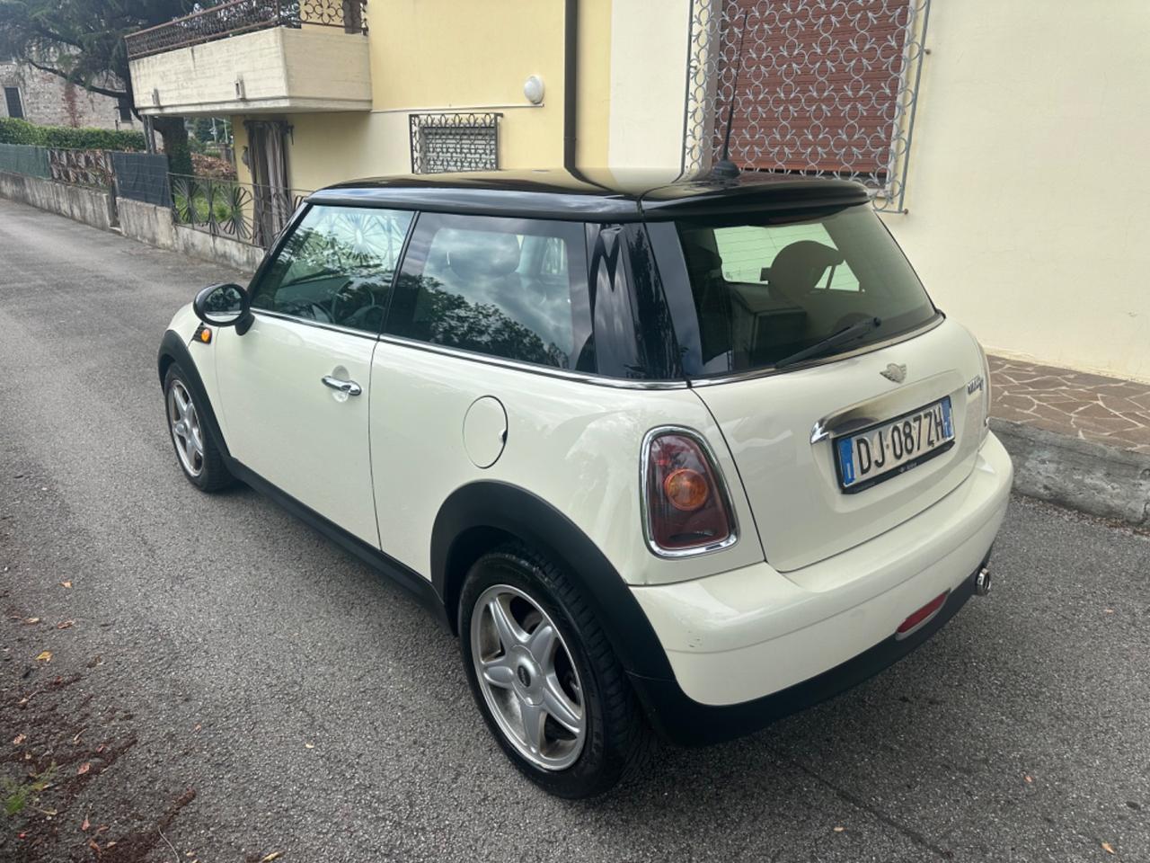 Mini Mini 1.6 16V Cooper D Chili