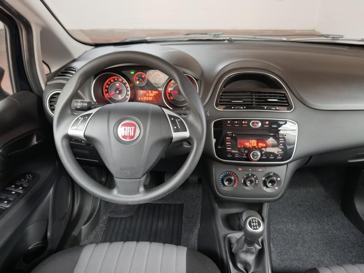 Fiat Punto 1.3 MJT II S&S 95 CV 5 porte Street
