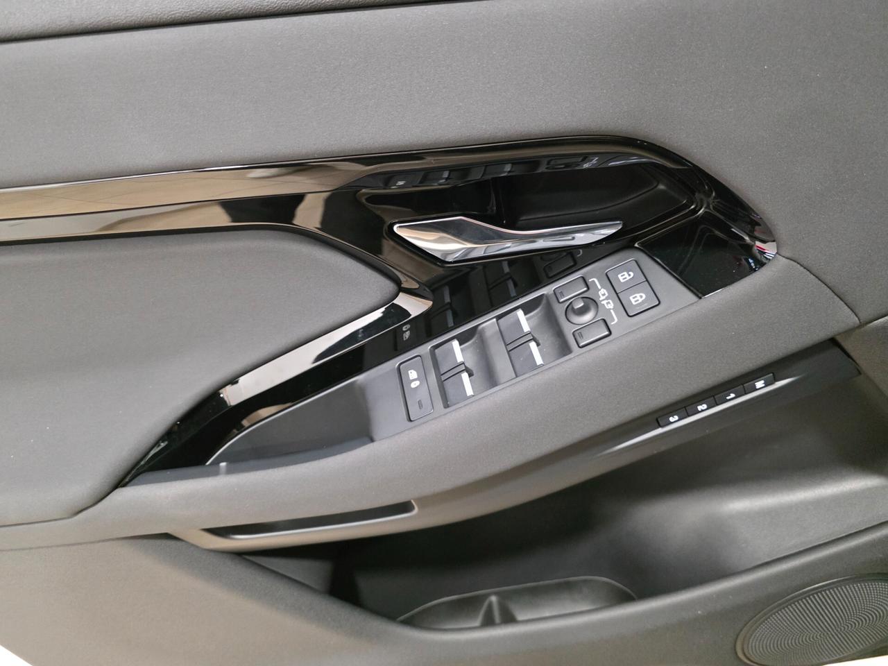 Land Rover Range Evoque 2.0D I4 163CV AWD Fleet Dark Edition S