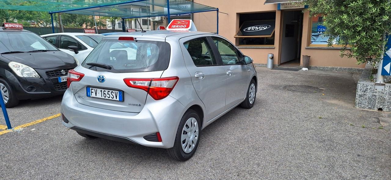 Toyota Yaris 1.5 Hybrid 5 porte Cool KM 23000