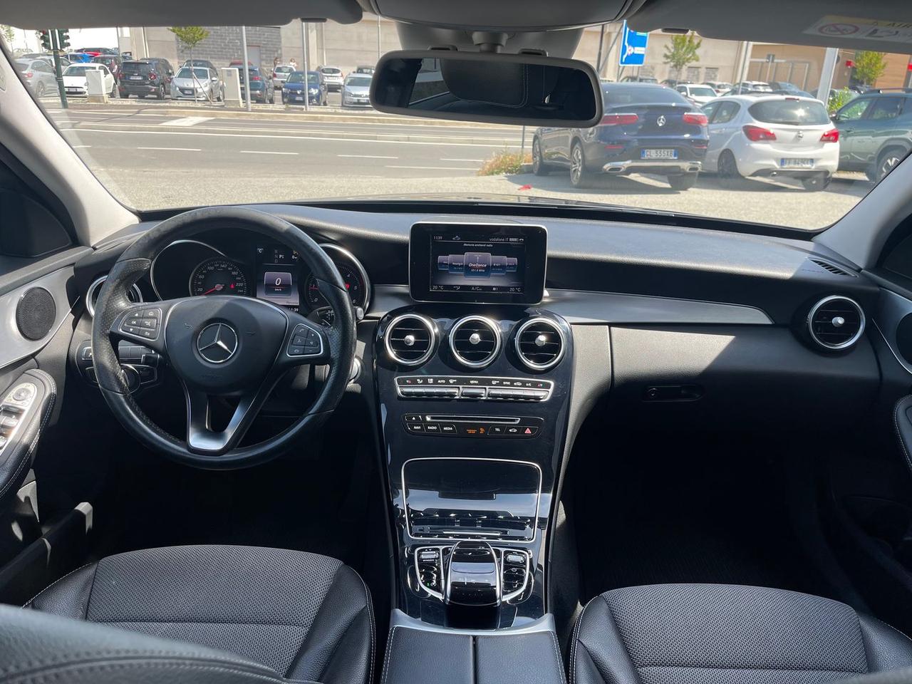 Mercedes-Benz C 200 C-Class C 200 D Sport