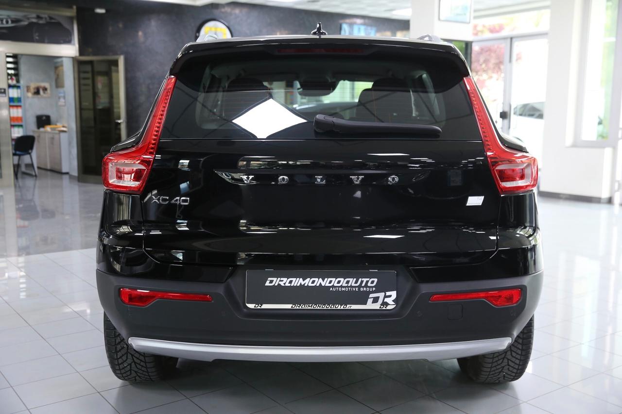 Volvo XC40 T4 Recharge Plug-in Hybrid Inscription Expression auto