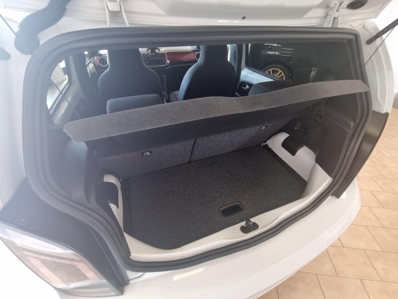 Volkswagen UP GTI