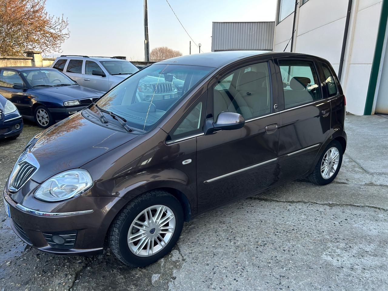 Lancia MUSA 1.4 Argento Ecochic GPL