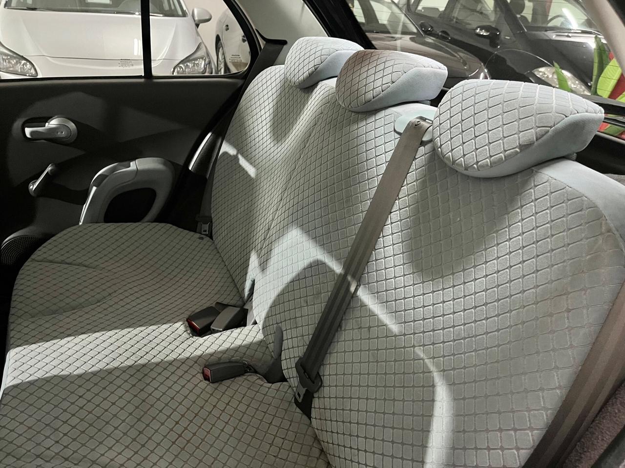 Nissan Micra 1.2 16V 5 porte Acenta