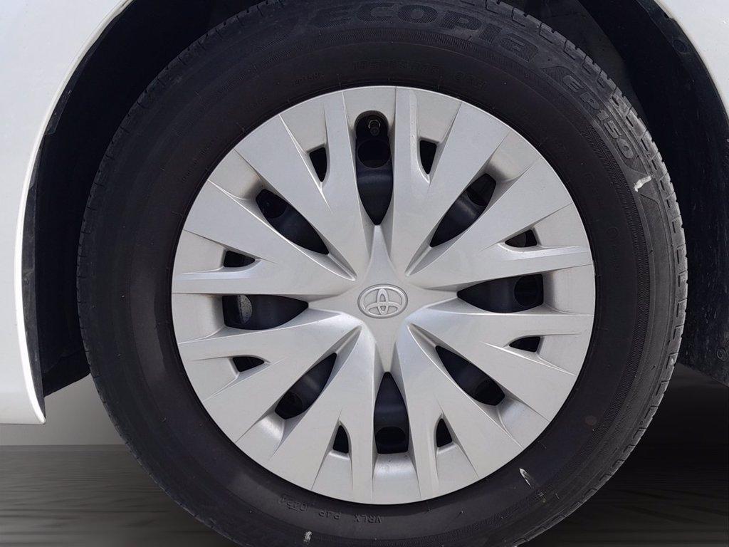 TOYOTA Yaris 1.5h active del 2025