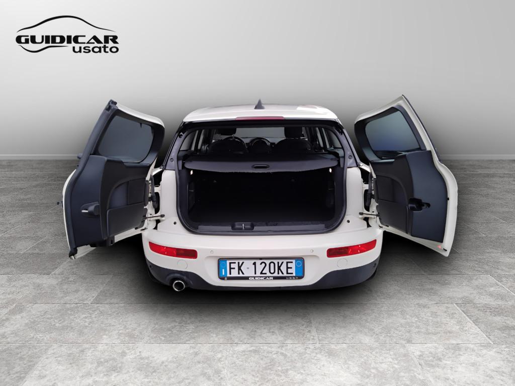 MINI Mini IV F54 2016 Clubman - Mini Clubman 2.0 Cooper D auto