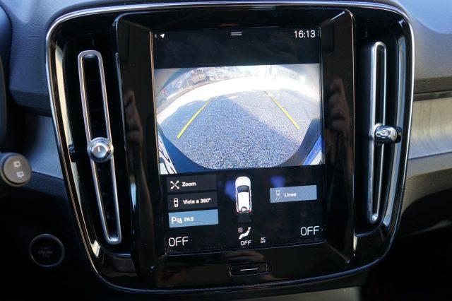 VOLVO XC40 T3 Geartronic Inscription Pari al Nuovo Certificat