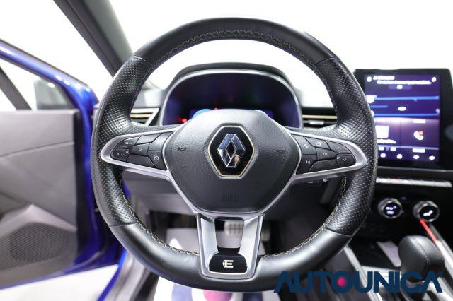 RENAULT Clio FULL HYBRID E-TECH 145 CV 5 PORTE ENGINEERED