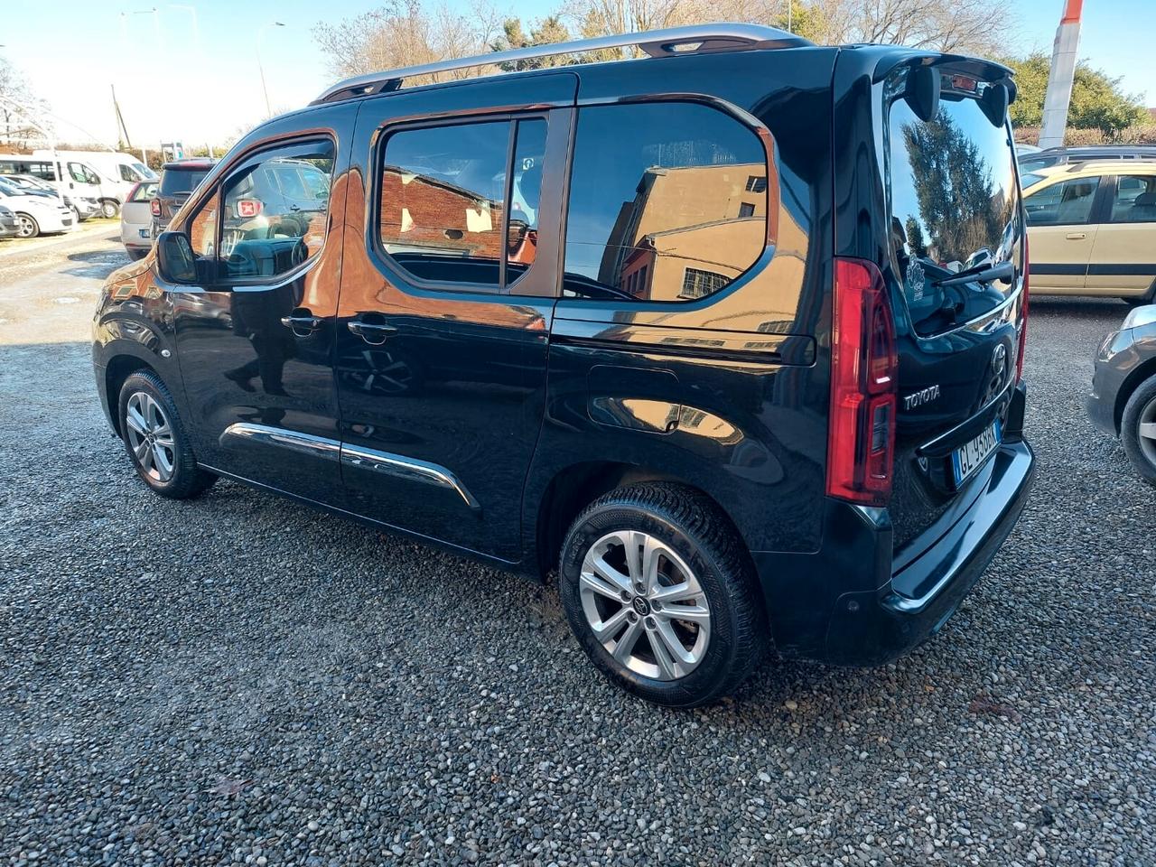 Toyota Proace Verso 1.5D 130 CV S&S L1 Luxury STUPENDA