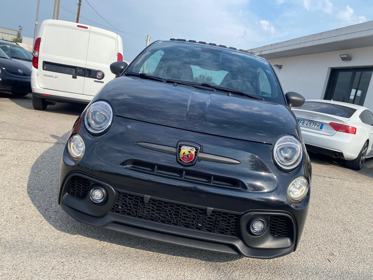 Abarth 595 1.4 Turbo T-Jet 180 CV Competizione