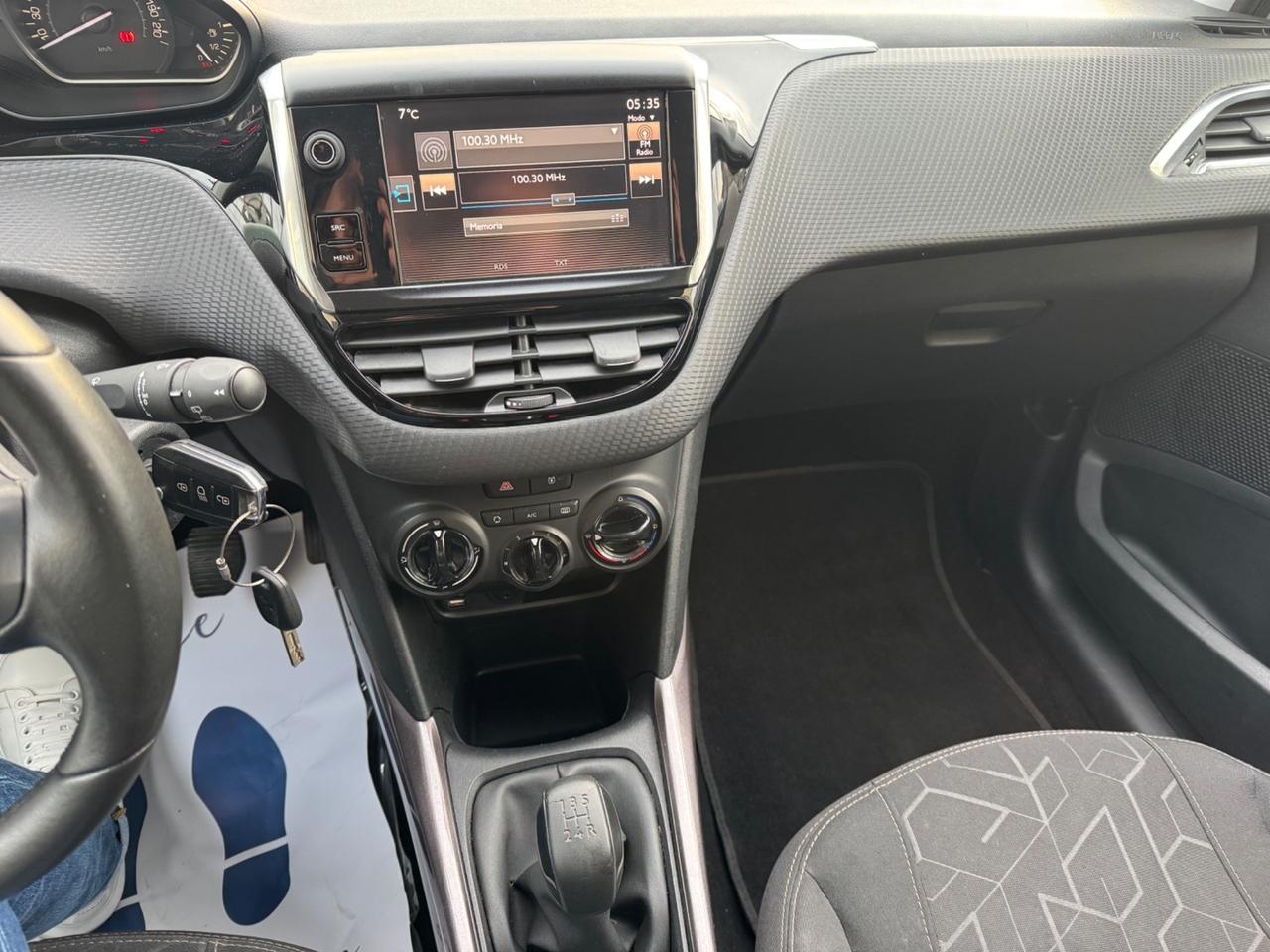 Peugeot 2008 1.6 BlueHDi. Ok Neopatentati