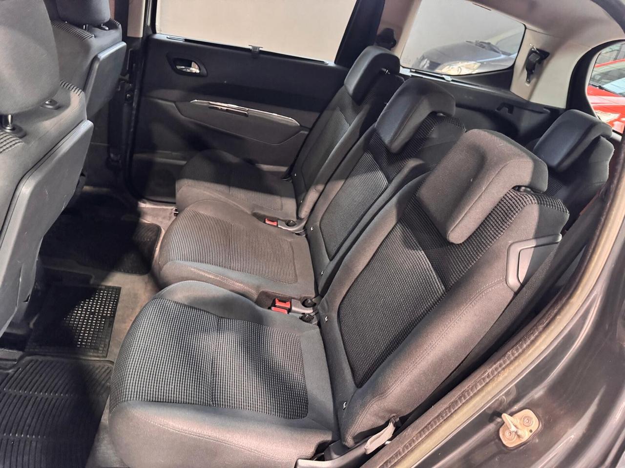 Peugeot 5008 7 Posti