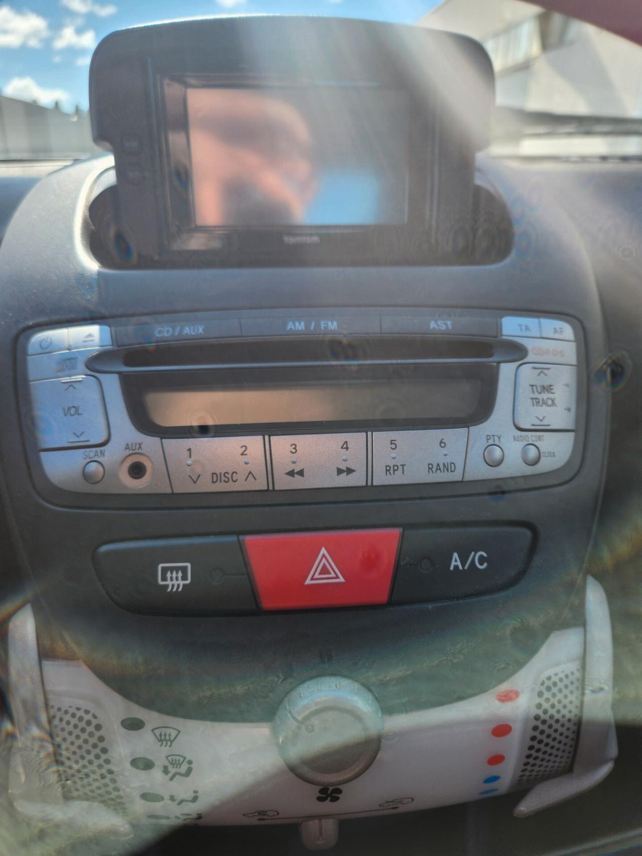 Toyota Aygo 1.0 BENZINA X NEOPATENTATI