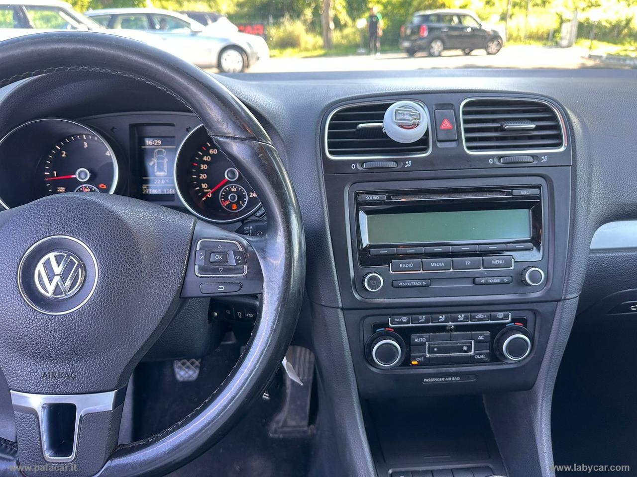 VOLKSWAGEN Golf Variant 1.6 TDI DPF Highline