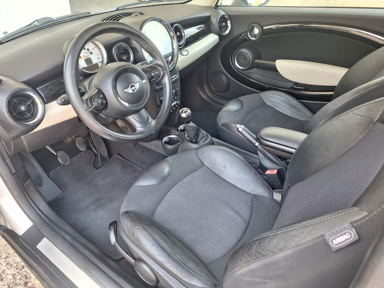 Mini 1.6 16V Cooper D