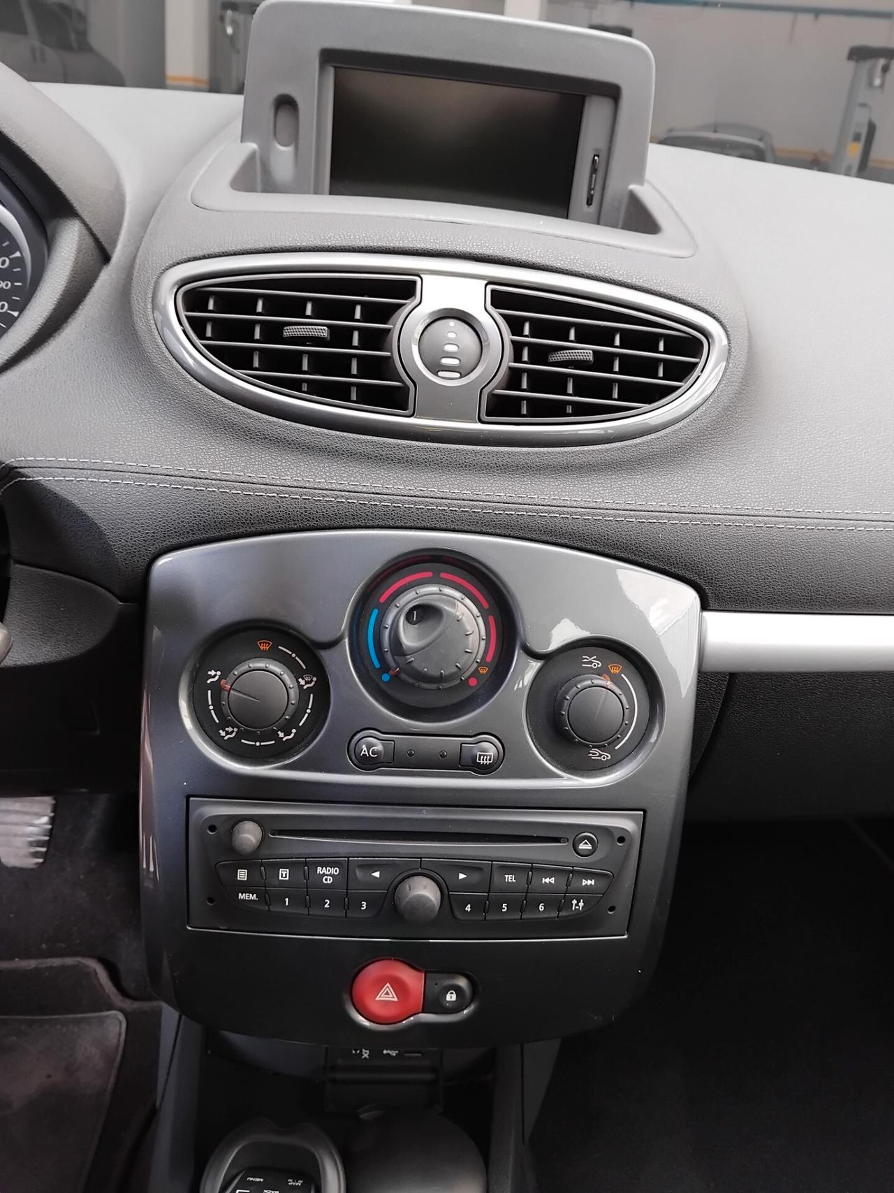 Renault Clio 1.2 benzina garanzia