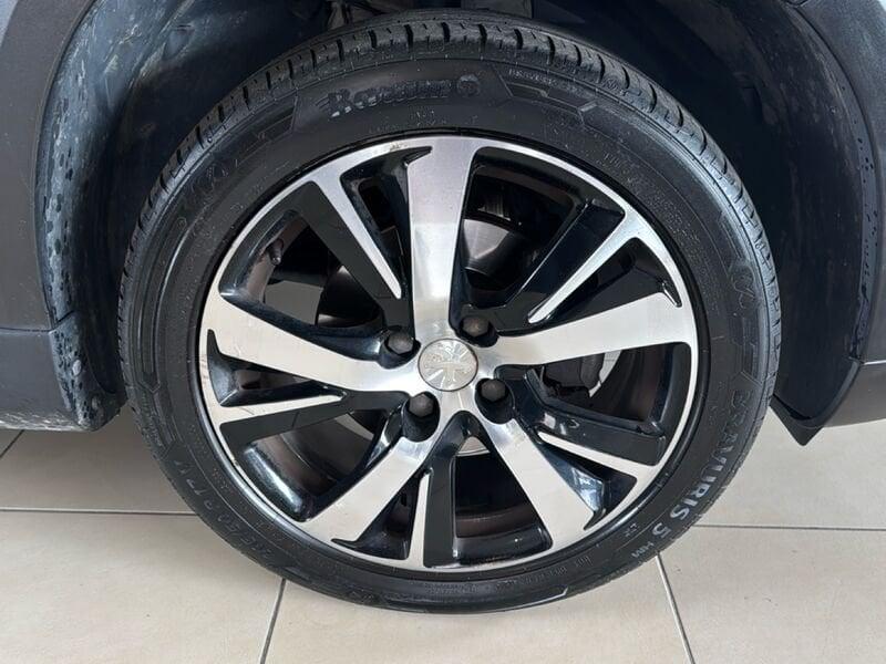Peugeot 2008 PureTech Turbo 110cv Allure S/S