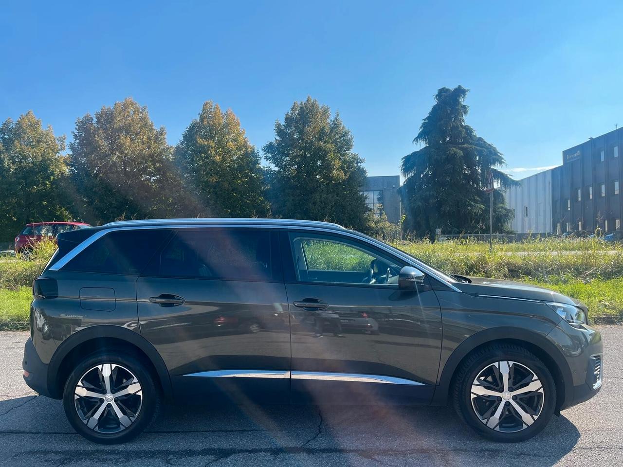 Peugeot 5008 BlueHDi 130 S&S EAT8 Allure