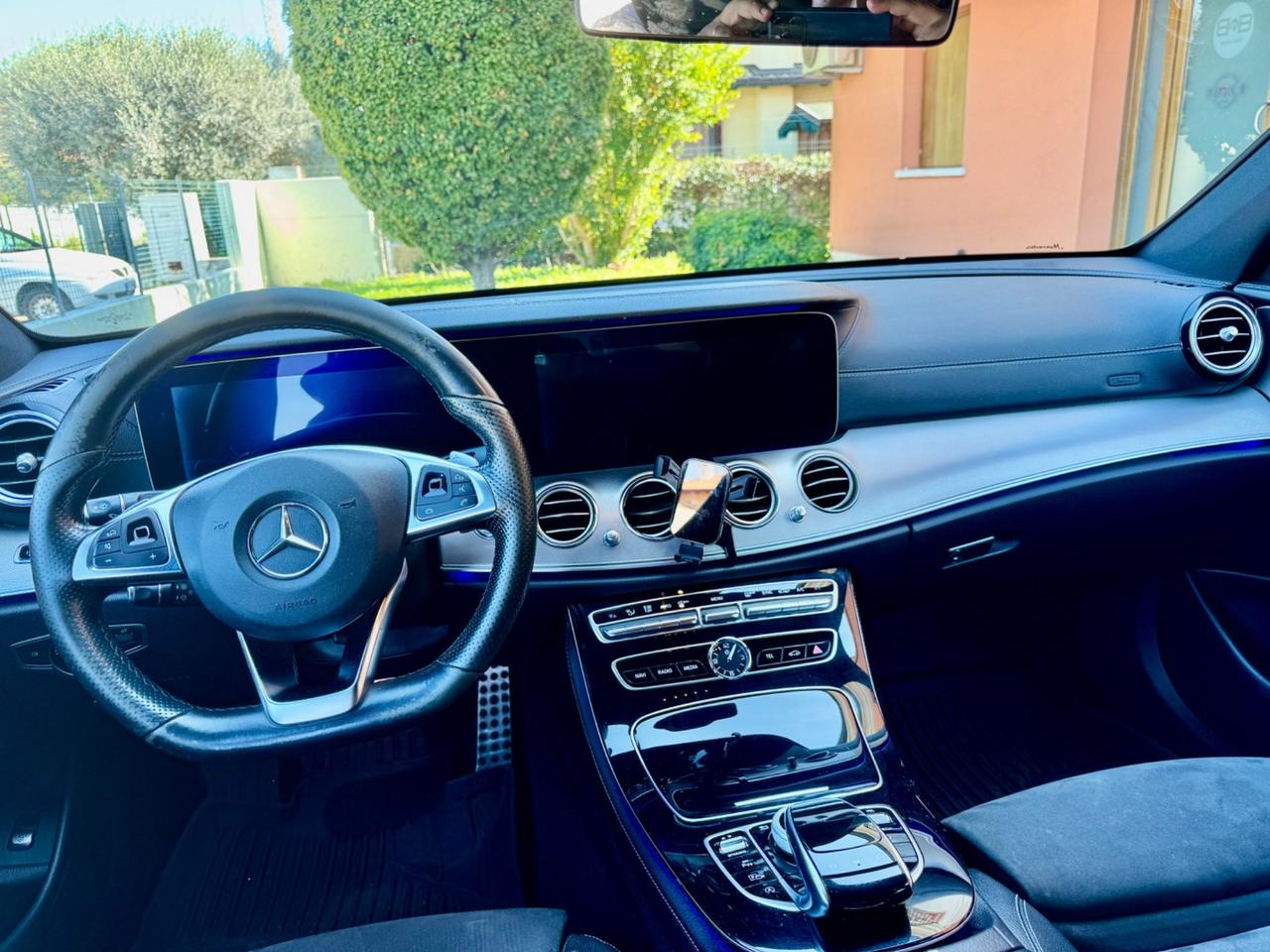 Mercedes-benz E 220 d Auto Premium Plus