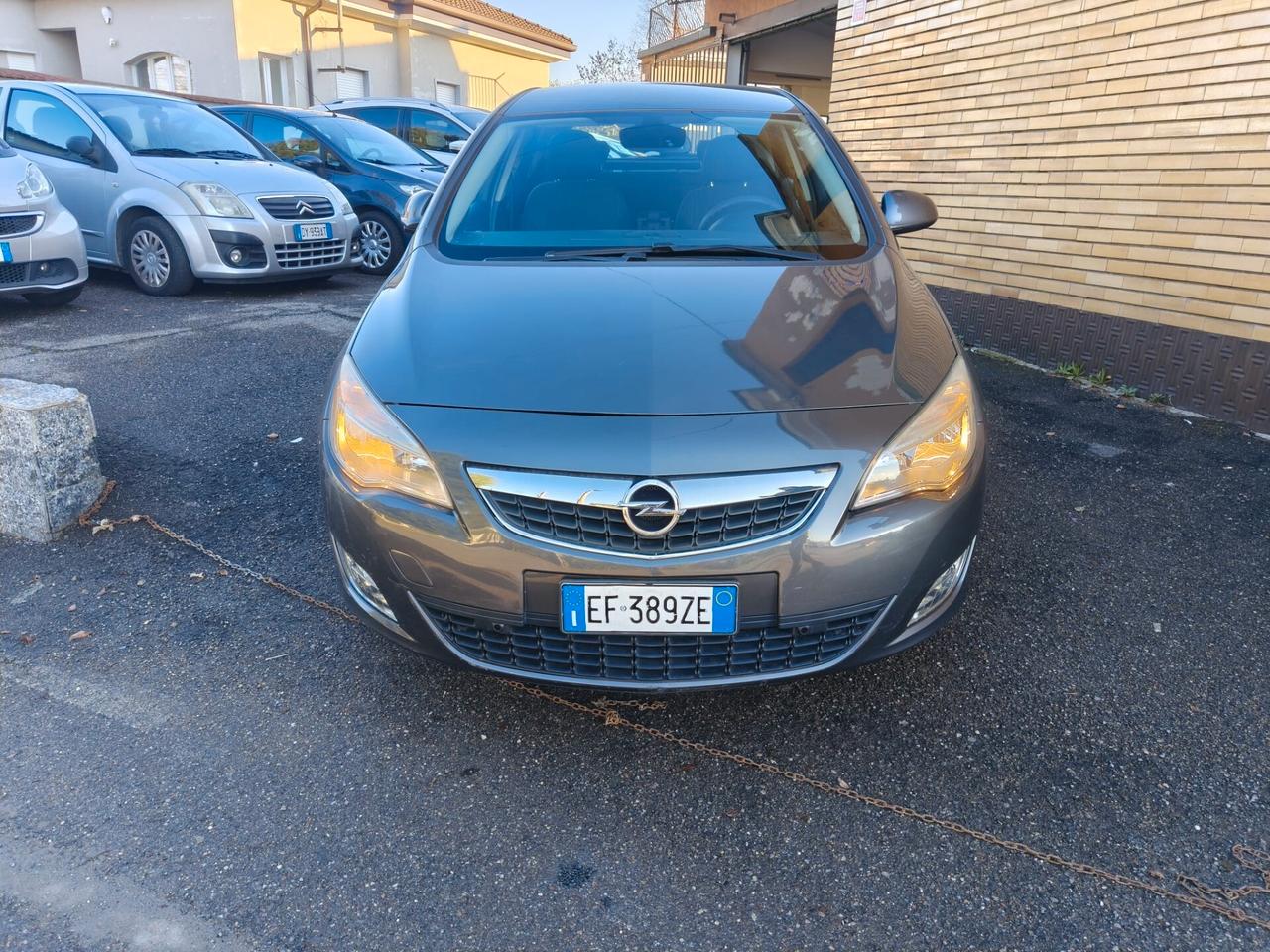 Opel Astra 1.4 100CV 5 porte Elective