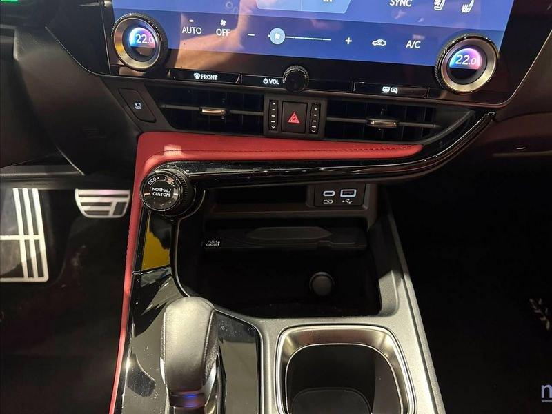 Lexus NX Plug-in 4WD F-Sport
