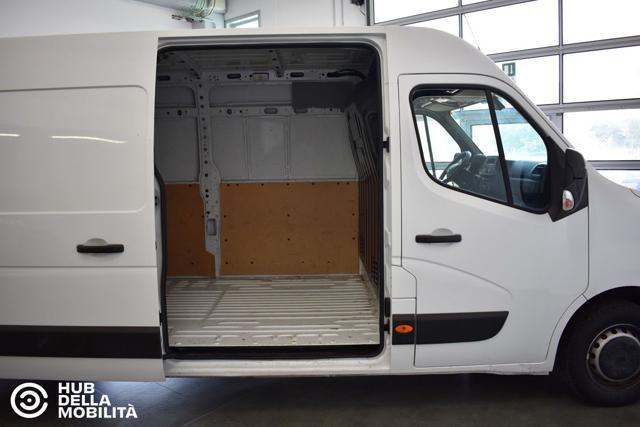 RENAULT Master T35 2.3 dCi 135 PL-TM Furgone Ice