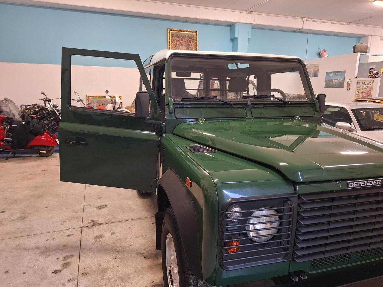 Land Rover Defender td5