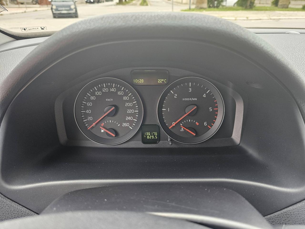 VOLVO V50 SW 2.0D 136CV MOMENTUM FULL
