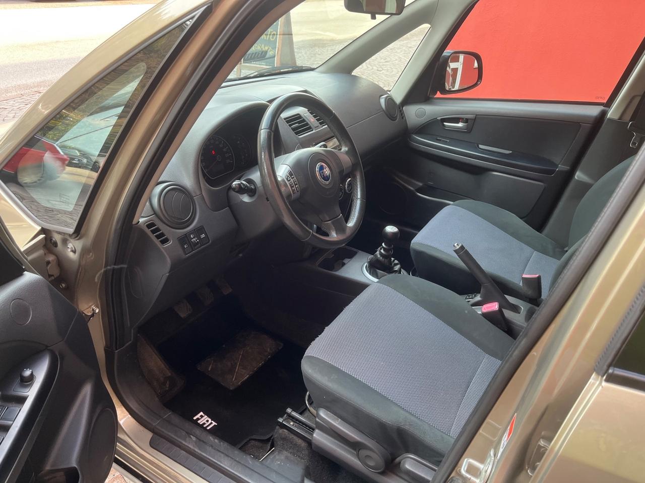 Fiat Sedici 1.9 Turbo Diesel - 4X4