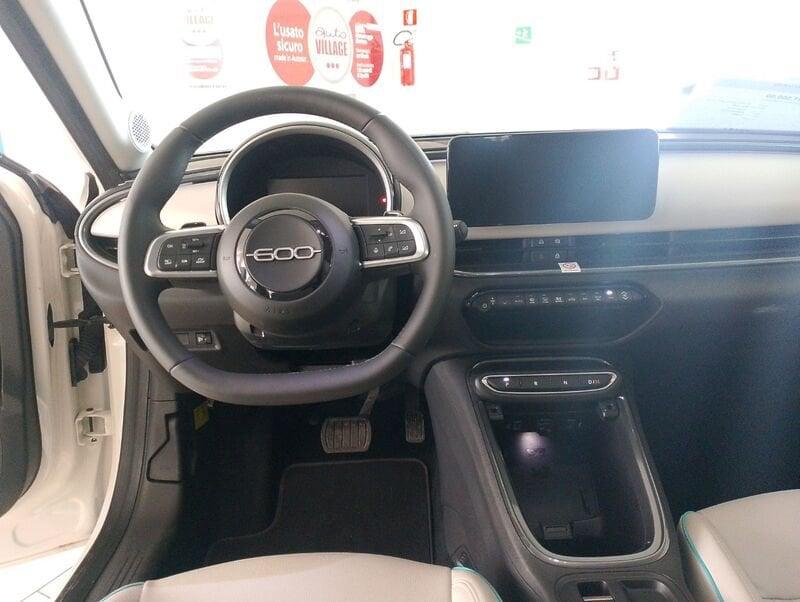 FIAT 600 (2023-->) Hybrid 110 CV DCT MHEV La Prima