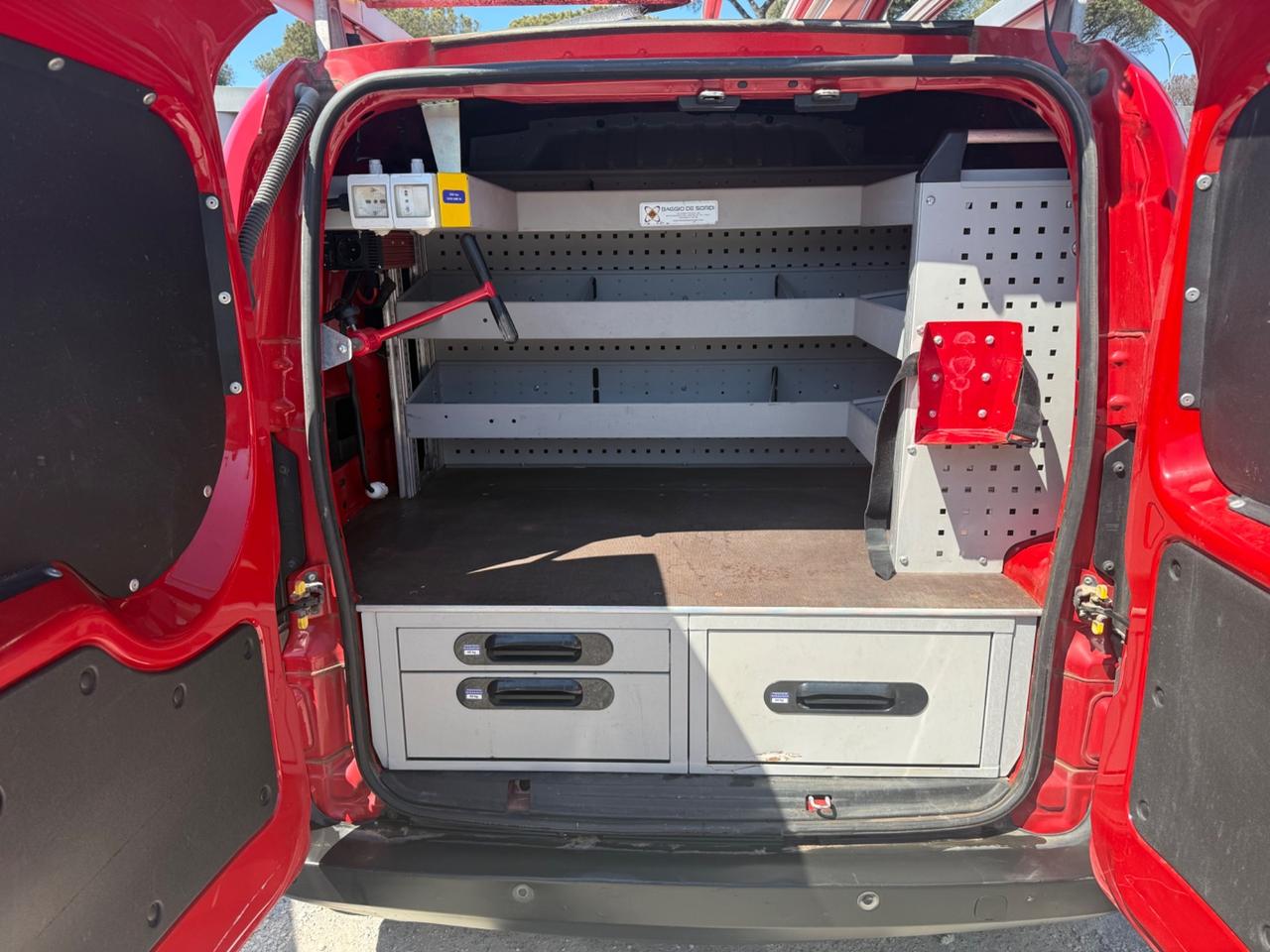 Fiat Fiorino 1.3 MJT 95CV Cargo Adventure Autocarro 2 Posti