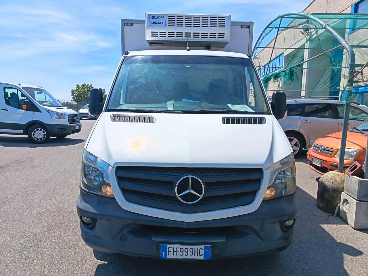 Mercedes Benz