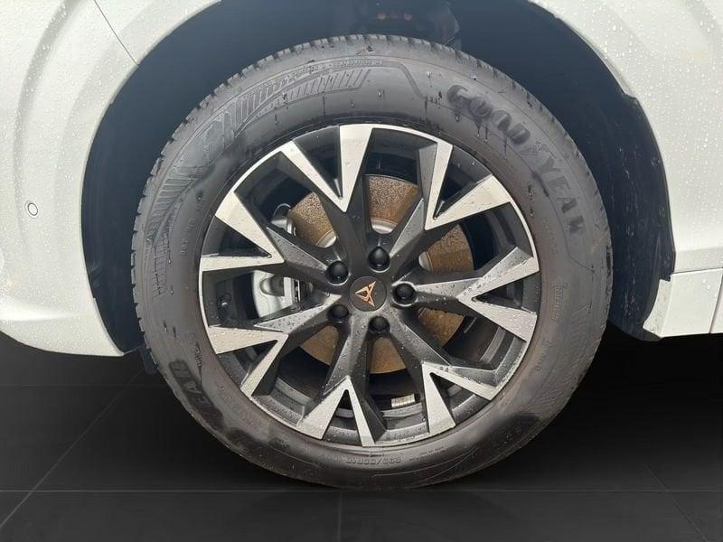 Cupra Terramar Terramar 1.5 e-Hybrid DSG MATRIX LED CAMERA 360 MEMORY