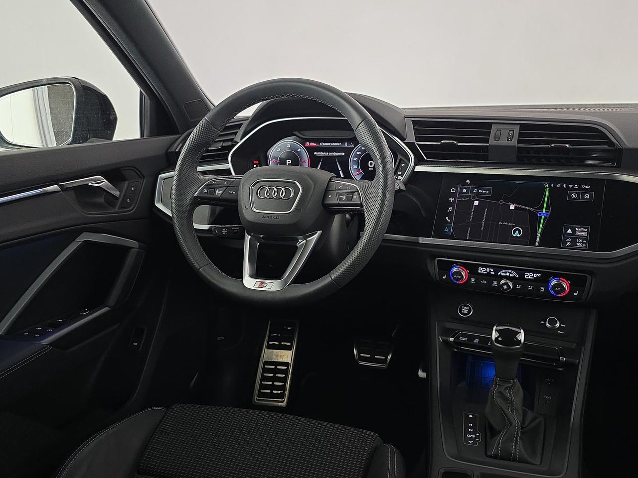 Audi Q3 sportback 35 2.0 tdi identity black s-tronic