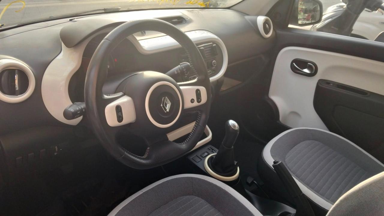 Renault Twingo SCe Stop&Start La Parisienne