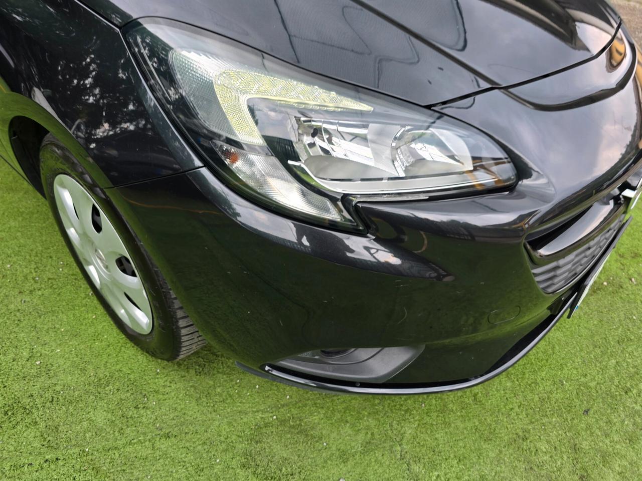 Opel Corsa 1.4BZ/GPL 90CV GPL DI SERIE 140000KM-2015