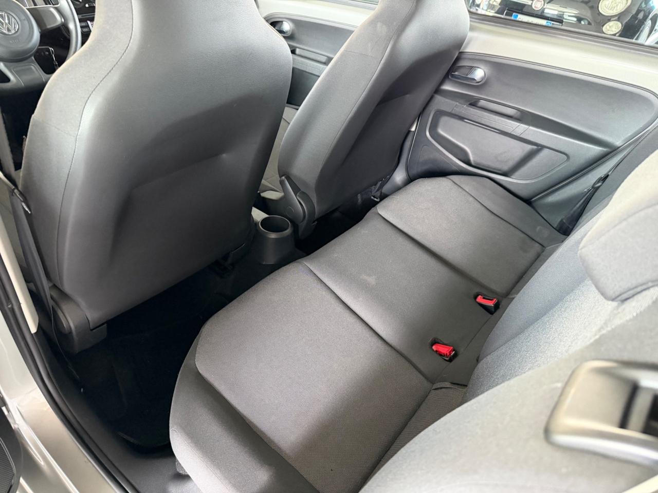 Volkswagen up! 1.0 75 CV 5p. high