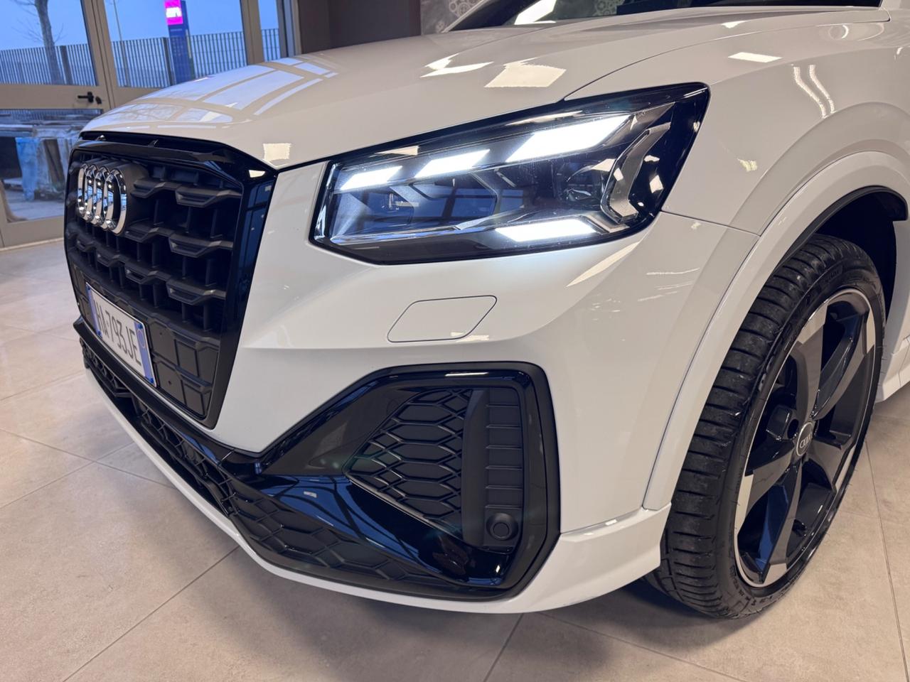 AUDI Q2 2.0 TDI STRONIC SLINE + TETTO APRIBILE