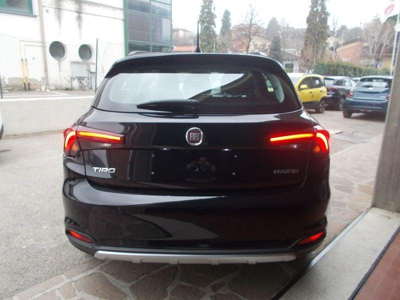 FIAT Tipo Cross 1.5 T4 130cv Hybrid DCT Cross 338.7575187 MASSARI MARCO KM. ZERO