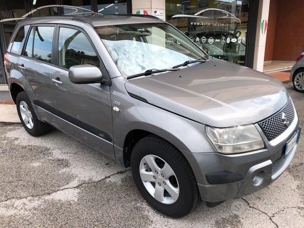 Suzuki Grand Vitara, gancio traino