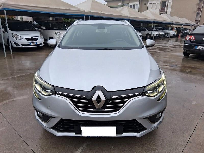 Renault Megane Mégane Sporter Blue dCi 115 CV Duel2